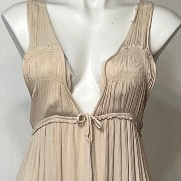 EUC- Free People Size -L Cream Maxi Dress - Picture 2 of 9